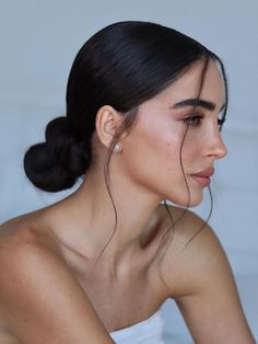 penteado para noiva Love Pink Wallpaper, Bridal Hair Buns, Hair Photography, Slick Hairstyles, Pink Wallpaper, Bun Hairstyles, Hair Inspo, Bridal Hair