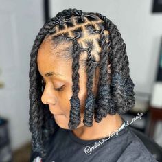 Unique Loc Styles, Dreadlocks Styles, Short Dreadlocks Styles, Shaved Side, Styles For Short Hair, Hair Twists, Locs Styles