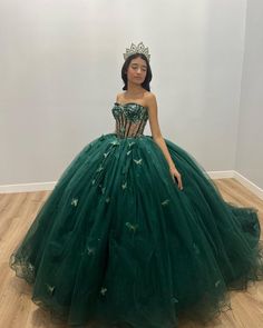 Jade Quinceanera Dress, 15 Dresses Quinceanera Emerald Green, Emerald Green Debut Dress, Esmeralda Green Quince Dress, Dark Forest Green Quinceanera Dress, Emerald Sweet 16 Dresses, Quinceañera Green Dress, Emarld Green Quince Dress