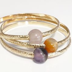 Bangle ALII - gemstones (B352) Fusion Style Stackable Bangle Jewelry, Wedding Bangle Bracelets With Natural Stones, Wedding Bangle Bracelet With Natural Stones, Stackable Fusion Style Bangle Bracelets, Bohemian Bangle With Natural Stones, Bohemian Gold Bangle With Gemstone, Gold Bohemian Bangle With Gemstone, Spiritual Round Bangle With Natural Stones, Hawaii Jewelry