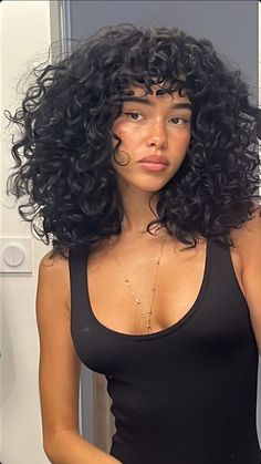 #wolfcut #curlyhair #hairinspo #hairgoals #hairtrends #curlyhairstyles #wolfcutcurlyhair #haircutideas #hairtransformation #curlyhaircommunity #hairfashion #hairlove #hairstyling #haircare #hairinspiration Long Wolf Cut Wavy/curly Hair, Wolfcut On Curly Hair, 3a Curly Haircut, Round Curly Cut, Tyla Hairstyles, Layered Long Bob, Rezo Cut, Long Layered Curly Hair, Curly Hair Fringe