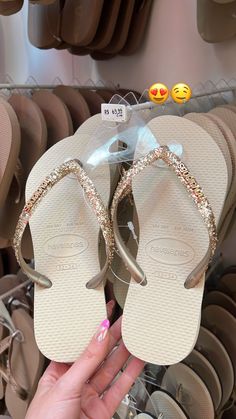 Apple Vision Pro, Vision Pro, Body Creams, Cute Slippers, Fashion Slippers, Shoe Inspo, Girly Shoes, Instagrammer, Pretty Shoes