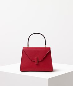 Modern Handheld Box Bag For Formal Occasions, Modern Formal Box Bag With Round Handle, Luxury Red Box Bag For Everyday Use, Luxury Red Box Bag For Office, Luxury Red Office Box Bag, Classic Red Box Bag For Evening, Luxury Red Box Bag For Evening, Classic Red Box Bag For Formal Occasions, Elegant Red Shoulder Bag With Round Handle