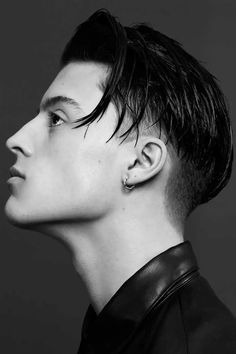 Low Fade Long Hair, Slick Back Haircut, Mens Medium Length Hairstyles, Low Taper, Low Fade Haircut, Fresh Cuts, Undercut Men