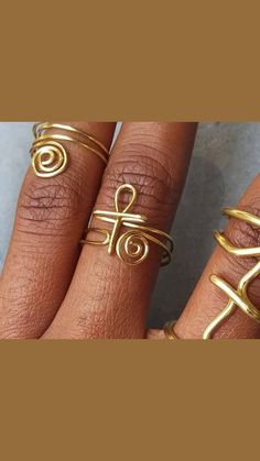 Handmade Rings Wire, Ankh Ring, Nose Cuffs, Nose Ring Jewelry, Egypt Jewelry, Dope Jewelry Accessories, Wire Jewelry Rings, Wire Wrapped Jewelry Diy, Medical Jewelry