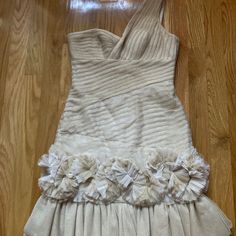 Gorgeous Bcbgmaxazria Gold Tulle Cocktail Dress! Sheer Gold Tulle/Mesh Overlay Rosettes Along Bottom Hem Which Is Ruffled One Shoulder Back Zipper Nwot Length 31.5" Pit To Pit 14" Waist 13.5" Stunning Form-Fitting Dress For Formal Occasions! Silk Fitted Mini Dress For Wedding Guest, Dress For Formal, Tulle Cocktail Dress, Gold Tulle, Fitting Dress, Form Fitting Dress, Mesh Overlay, Bcbgmaxazria Dresses, Cream And Gold