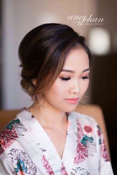 Asian wedding makeup Hair Inspiration Asian, Asian Wedding Makeup Round Face, Wedding Updos Asian Hair, Asian Monolid Wedding Makeup, Natural Wedding Makeup Asian Monolid, Bride Makeup Asian, Asian Wedding Hair, Asian Bridal Makeup Chinese, Dr Wedding