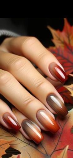 Nail Autumn Design, Brown And Red Nails, Red And Brown Nails, Natural Manicure Ideas, Manicure Natural Nails, Brown Nail, Fall Nail Trends