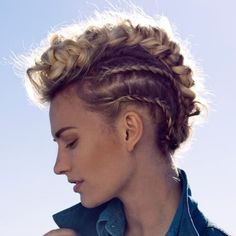 Faux Mohawk, Mohawk Updo, Braided Mohawk Hairstyles, Mohawk Styles, Viking Braids, Mohawk Hairstyles