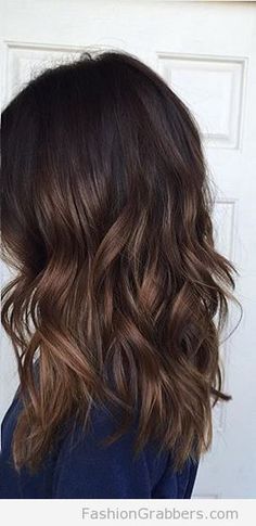 beautiful dark chocolate balayage for Fall! Check now <3 (Chocolate Hair) Brunette Ombre, Trendy Hair Color, Brown Highlights, Balayage Brunette, Long Wavy Hair, Brunette Hair, Great Hair, Brunette Hair Color