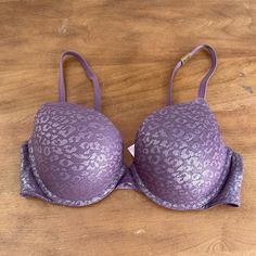 Pink Victoria’ssecret Nwt Bra Size 36d Purple Patterned Good Condition Purple Pattern, Bra Sizes, Color Purple, Women's Intimates, Victoria’s Secret, Victoria Secret Pink, Pink Ladies, Victoria's Secret, Bra