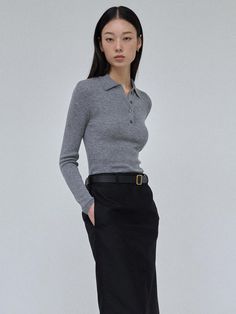 Composition : ULTRAFINE MERINO WOOL 100%Color : LIGHT BEIGE,MELANGE BEIGE,GRAY,BLACKCountry of Origin : Republic of Korea Fitted Cashmere Top For Business Casual, Fine Knit Fitted Sweater For Business Casual, Fitted Fine Knit Sweater For Business Casual, Fitted Wool Tops For Business Casual, Fitted Gray Sweater For Work, Gray Fitted Sweater For Work, Versatile Fitted Sweater For Work, W Concept, Light Beige