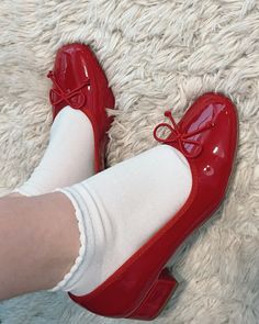 Point Shoes Ballet, Red Ballet Shoes, Beach Socks, Vintage Pumps, Point Shoes, Rubber Shoes, Ballet Pumps, Heels & Wedges, Shoes Heels Pumps