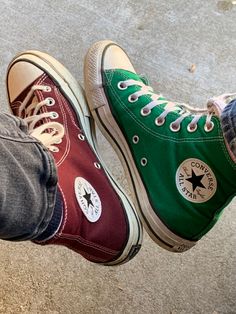 Converse All Colors, Green Converse Outfit, Converse Colors, Colored Converse, Color Converse, Baskets Converse, Converse Classic