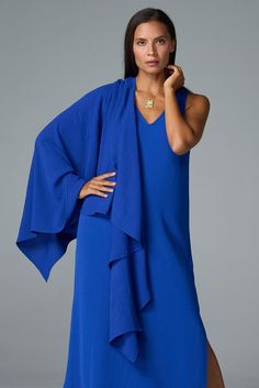 Our best-selling maxi dress is a summer staple. From weekend brunch to beach weddings, you'll wear this flowing style everywhere this season. ✓ All-Day Comfort ✓ Travel Friendly ✓ Day to Night ✓ Machine Washable DETAILS V neck Side slits FIT Regular fit True to size Model is 5'8" and wears size S MEASUREMENTS Length: 52" from shoulder (size S) FABRIC + CARE 100% polyester airflow Cold water wash on delicate. Line dry. Santorini Dress, Weekend Brunch, Blowout Sale, Capri Blue, Beach Weddings, Coral Blue, Summer Staples, Summer Essentials, Santorini