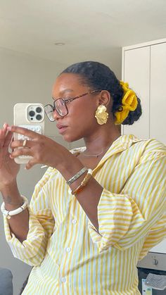 https://www.instagram.com/sysleyl?igsh=MWk0bXNzY2VhZGg5OA%3D%3D&utm_source=qr Yellow Style Aesthetic, Grownish Hairstyles, Professional Curly Hairstyles, Yellow Outfit Ideas, Black Femininity Aesthetic, Yellow Clothes, Protective Hairstyles For Natural Hair, Cute Box Braids Hairstyles, Black Femininity