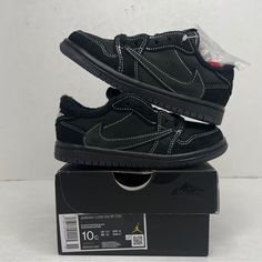 This Pair Is Brand New In Box! They Are A 10c In Toddler! Please Check All Photos Before Purchasing! All Sales Are Final! No Refunds Or Returns! If You Have Any Questions About Sizing Feel Free To Send Me A Message! I Am Not Responsible For Factory Flaws On Mass Produced Pairs! All Items Ship The Day After Purchase Priority Mail & Double Boxed Unless The Order Is Placed On A Saturday! All Sales Are Final! No Refunds Or Returns! Please Check All Photos Before Purchasing! Red And White Jordans, Travis Scott Shoes, Pretty Sneakers, Jordans Girls, Black Jordans, Pretty Shoes Sneakers, Nike Air Jordan 1 Retro, Air Jordan Sneakers, Nikes Girl