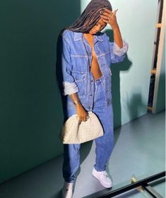 Tiwa Savage, Street Girl, Curly Bob Hairstyles, Entertainment Music, Girl Clothes, Fashion Street, Beauty Fashion, Curly Bob, Fashion Lifestyle