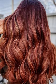 Fall Hair Colors For Freckles, Red Hair Gold Highlights, Red And Highlights Hair, Red Hair With Red Lowlights, Dimensional Red Hair Highlights, Burnt Auburn Hair Color, Copper Violet Hair Color, Red With Lowlights, Tri Color Hair Ideas