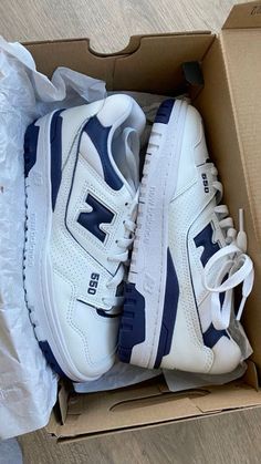 Shoe Inspo Aesthetic Sneakers, New Balance Outfit550, Cool Girl Accessories Aesthetic, Shoes Inspo 2023, New Balance Shoes Platform, Shoe Inspo 2024, Shoe Wishlist 2023, New Balance Shoes 550 Outfit, Popular Shoes 2023 Women