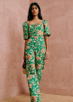 Printed high-rise trousers in cotton and linen;Straight wide leg;Zip and hook fastening at the side;Inside leg length: 86.5 cm (on all sizes)