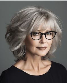 Hairstyles For Grey Hair, Grey Hair And Glasses, Hair And Glasses, Over 60 Hairstyles, Old Hairstyles, Layered Haircuts For Medium Hair, Haircuts For Medium Hair, Short Hair Haircuts, Medium Hair Cuts