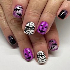 Get ready to spook up your nails this Halloween! 🎃👻💅 Check out these wickedly fun nail designs for the ultimate Halloween look. #HalloweenNails #NailArt #HalloweenInspo #SpookyNails #TrickOrTreat #NailGoals #HalloweenVibes #NailObsessed #HalloweenMakeup #NailsofInstagram 🕷️🦇🕸️ Nails Short Square, Press On Nails Short, Nails For Women, Halloween Nail, Halloween Nail Art