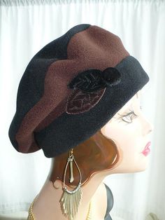 Velvet Leaves, Purple Fleece, Black And Purple, Berets, Felt Hat