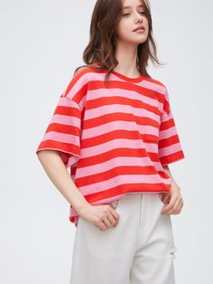 Stylish Colourful Stripe Tee Striped Tshirt Outfits, Casual Home Outfits, Stripped Tshirt, Chic Business Casual, Denim Jean Dress, Color Block Tee, Stripe Tee, Colour Blocking, Striped Jersey