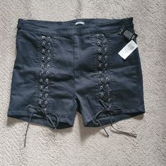 Brand New Shorts With Lace Up Feature On The Front Black Ripped Shorts, Black Denim Overalls, Low Rise Jean Shorts, Floral Denim Shorts, Shorts With Lace, Embroidered Denim Shorts, Clothing Wishlist, Denim Overalls Shorts, Ripped Jean Shorts