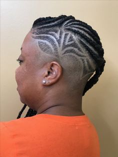 Loc Mohawk, Undercut Natural Hair, Mohawk Braids, Hair Cuts For Women