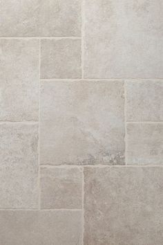 #SustainableDesign #NaturalMaterials #ScandiStyle #BohoHome #FarmhouseStyle #HomeRenovation #BeforeAndAfter #DecorLovers #RoomMakeover #HouseGoals Tumbled Porcelain Floor Tile, Stone Flooring Pattern, Elegant Tile Flooring, Quorn Stone, Stone Floor Texture, Stone Tile Texture, Stone Tile Bathroom, Natural Stone Tile Floor