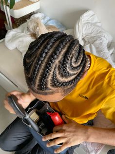 #hairstyles #hair #hairgoals #haircut #hairstylesformen #blackmenwithstyle #blackhairstyles #blackhairstylesbraids #braids #braidsforblackwomen #braidedhairstylesforblackwomen #braidgoals #braidperfection #braidsformen #style #coiffure #coiffuretendance #menshair #menstyle #tressesafricaines Men Braided Ponytail, Easy Man Braids Hairstyles, Guy Braided Hairstyles, Braid Man Bun, Mens Hair Braids, Men’s Straight Back Cornrows, Spider Web Braids Men, Braiding Styles For Boys, Cornrow Braids For Men