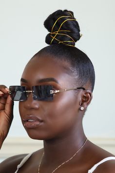 Luxe Babe you need these glasses to finish your look! Add the luxe vibes to each outfit featuring these sleek shades Afro Hair Bun, Tail Hairstyles, Hair Clipart, Glam Life, Hair Charms, Black Life, Haute Hair, Natural Hairstyle, Bun Styles