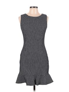 Bailey 44 Cocktail Dress Size: 8 Gray Dresses - used. 60% COTTON, 38% POLYESTER, 2% ELASTANE, DropWaist, Crew Neck, Houndstooth, Short, Sleeveless | Bailey 44 Cocktail Dress - DropWaist: Gray Houndstooth Dresses - Used - Size 8 Fitted Houndstooth Midi Dress, Fitted Sleeveless Mini Dress With Houndstooth Pattern, Knee-length Houndstooth Dress For Office, Fitted Houndstooth Long Sleeve Dress, Knee-length Houndstooth Midi Dress, Houndstooth Dress, Drop Waist, Gray Dress, Casual Dress