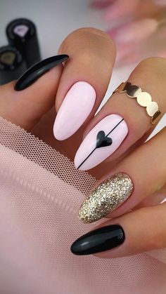 Valentines Gel Nails Ideas Simple, Valentine’s Day Nails Short Square, Feb Nail Designs, Valentin Nails Designs Love, Simple Valentines Day Nails Acrylic, Simple Valentines Day Nails Short, Feb Nails Valentines Day, Simple Valentines Day Nails, Feb Nails