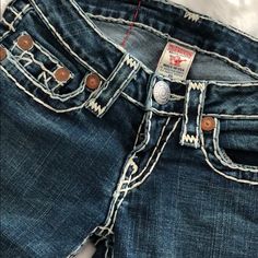 Gina Super T Style, Bootcut Leg. Excellent Condition True Religion Jeans, Jeans Color, Fancy Dresses, True Religion, Colored Jeans, Short Pants, Women Jeans, Cute Outfits, Pants