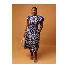 Product Description: Bright color African print round neck dress with contrast belt to cinch waist,  made from hand dyed cotton fabric . PRODUCT DETAILS - Round neck  - Ruffle sleeve - Fit and flare  - Midi Length - Zip closure  - Bold pattern - Side pocket Love handmade African clothings and accessories?   Check our shop: https://www.zanaani.com/ Follow us on instagram : @ Zan_aani Add our shop to your favorites to get immediate updates on our new listings. Purple African Dress, African Birthday Dress, African Party Dresses, Dress African, Printed Summer Dresses, Handmade African, Round Neck Dresses, Birthday Dress, Tie Dye Dress