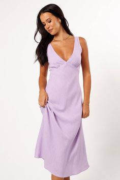 Shyla Midi Dress - Lilac - Petal & Pup USA Satin Dresses Long, Satin Dresses Long Sleeve, Beautiful Midi Dresses, Black Tie Wedding Guests, White Dress Shoes, Resort Dresses, Essential Dress, Lilac Dress, Dress Satin