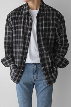 Black Shirt With Jeans Outfit Men, Basic Mens Outfits, Plaid Outfit Men, Checked Shirt Outfit, Mens Plaid Shirt, Kpop Fashion Men, Trendy Boy Outfits, Tartan Shirt