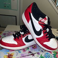 Authentic Pair Of Og Chicago Jordan 1s 8.5/10 Quality. Minimum Heal Drag And Star Loss And Very Well Maintained. We Just Recently Moved And The Box Is No Longer In Our Possession. Please Feel Free To Make An Offer! Please Note As Of 8/10 This Shoe Has Gone Up An Est 14% In Value Via Stockx And Was Originally Selling Over $1,000.00! All Serious Inquiries Will Be Considered. Feel Free To Look Up The Certificate Of Authenticity By Visiting Cert.Entrupy.Com/Kkh3mrj. “Same Listing Can Be Found Cheape Chicago Jordan 1, Jordan 1 Red, Jordan 1s, Jordan Shoes, Jordan 1, Athletic Shoes, Red And White, Men's Shoes, Jordan