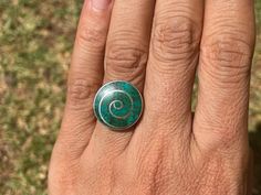 THIS RING IS ADJUSTABLE ! This beautiful pachamama (mother earth) ring is made by hand by the beautiful Quechua people of the Peruvian Andes.    It is made by 950 silver and Chrysocolla Stone Weight : 6.4 gr Width : 1.8 cm It is handmade in 950 silver with inlaid stone and shell by a local family of jewelry artisans. Earth Ring, Hummingbird Pendant, Hippy Gifts, Stone Inlay, Multi Stone Ring, Multi Stone, Mother Earth, Stone Rings, Peru