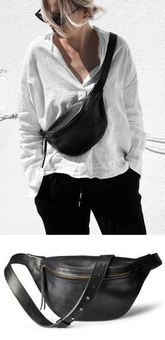 The fanny pack is back. Shop this oversized version on www.daphnyraes.com Tas Mini, Hip Pack, Belt Bags