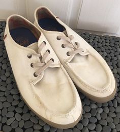 These shoes are in great condition except for a few light stains near the front of the shoes and the back heel (see pics). | eBay! Vans Original, Going Gray, Linen Suit, Up Shoes, Hot Weather, The Common, Mandarin Collar, A Jacket, Lace Up Shoes