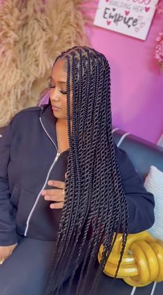 Knotless And Twist Braids, Trending Braid Styles 2024, New Braids Style 2024, Latest Twist Braids Hairstyles, Braids 2024 Trends, 2024 Trendy Hairstyles, Trending Braided Hairstyles 2024, Trending Braid Hairstyles 2024, Trendy Hair Styles 2024