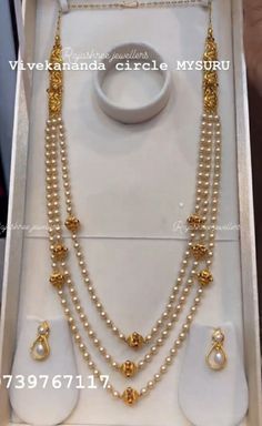 Pearls Gold Jewellery, Real Pearl Necklace Gold, Perl Neckles With Gold Indian, Pearl And Gold Beads Chain, Pearl Long Haram Gold, Gold Pearl Jewelry Necklace Indian, Pearls Haram Designs, Pearl Long Chain Indian Gold, Pearl Sets Jewellery Indian Gold