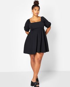 Meet "Luna", the black mini dress you need in your closet.   #rebdolls #plussizefashion #plussizestyle #sizeinclusivefashion Little Black Dress Plus Size, Black Dress Plus Size, Floral Dresses For Women, Trendy Plus Size Dresses, Dress Websites, Short Black Dress, Balloon Skirt, Casual Evening, Black Short Dress