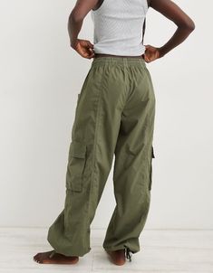 Aerie High Waisted Go-For-It Baggy Cargo Pant Cargo Outfit, Cargo Pants Outfit, Baggy Cargo Pants, Stylish Women Fashion, Get It Done, Anything Is Possible, Cargo Pant, Cargo Pants Men, Pants Outfit