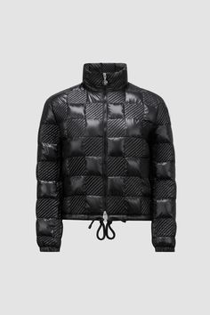 Crafted from longue saison, the Ancy down jacket offers lightweight warmth. Inspired by the '60s, this long jacket features a quilted checkerboard motif. Personalized Jacket, Cardigan Shirt, Outerwear Outfit, Down Jackets, Long Jacket, Down Vest, Ski Pants, Shell Jacket, Dress With Cardigan