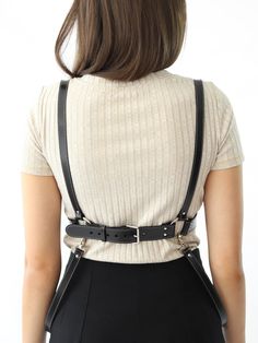 Featuring a subtle belt that is shaped to frame the bust and straps that go over the shoulders, this leather harness is made to flatter your body. Pair it with a t-shirt and satin trousers for a chic, relaxed look or wear it with a dress, for a feminine and sexy outfit. The detachable straps make this piece even more stylish, allowing you to wear the harness is so many ways. Adjustabe at the underbust line and shoulders Designed to be fitted under the bust Harness Belt Outfit, Harness Outfit, Harness Belt, Leg Harness, Suspenders For Women, Satin Trousers, Women Motivation, Body Harness, Leather Harness